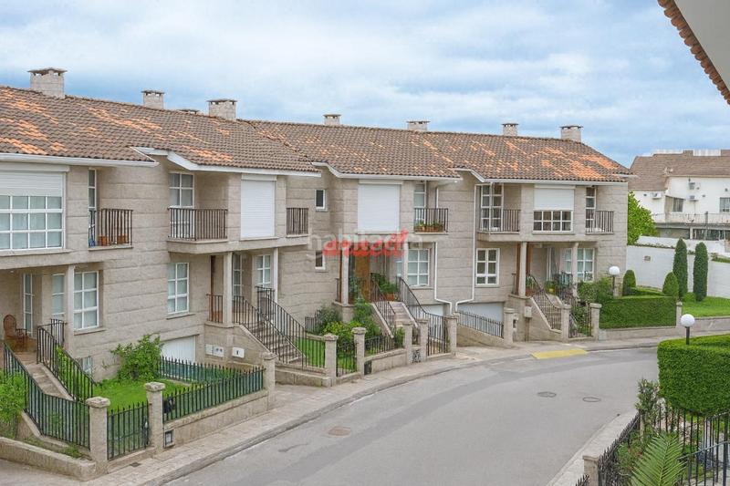 Foto cc6eff7b-c148-41c4-bb27-af83b52425c3. Chalet en Barrocanes Ourense