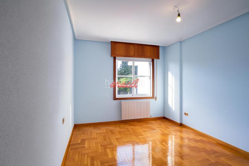 Foto f80a0c4d-0217-49dc-a360-3b978be4340e. Chalet avec chauffage parking dans Barrocanes Ourense