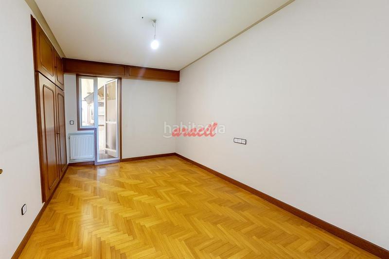 Foto 90bbcb16-c594-4ac7-9281-8f479acf8fc9. Etagenwohnung mit heizung in Centro Ourense