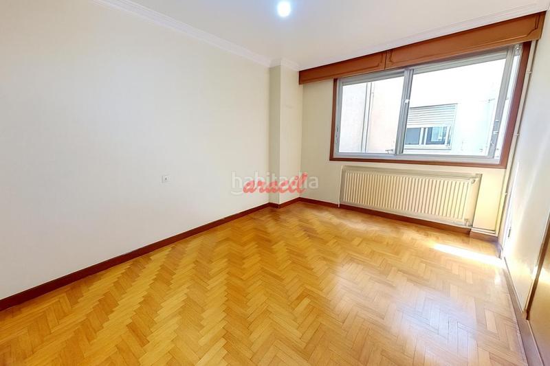 Foto 9b3b28ea-b793-47cb-a2a4-098bf9d834c8. Flat with heating in Centro Ourense
