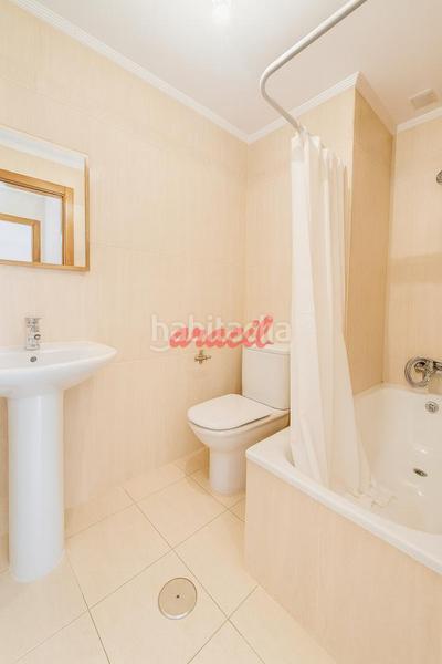 Foto aee9bfd3-838d-4732-bc2c-d06191cd17d6. Location appartement avec chauffage parking dans Barrocanes Ourense