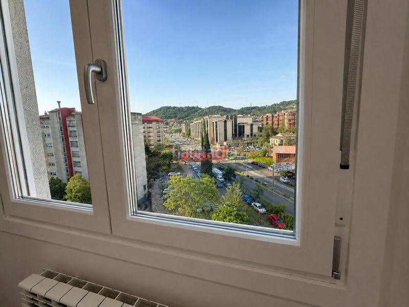 Foto 906a8eed-7471-4118-980d-bee28f1070a1. Pis amb calefacció aparcament a As Lagoas Ourense