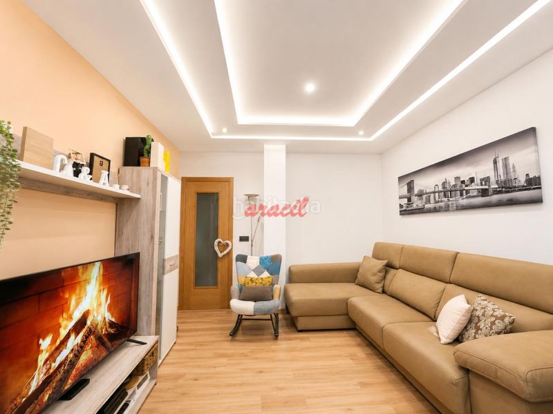 Foto bfb4b92d-8d4d-428a-a83e-de26450d4d4a. Pis amb calefacció aparcament a As Lagoas Ourense