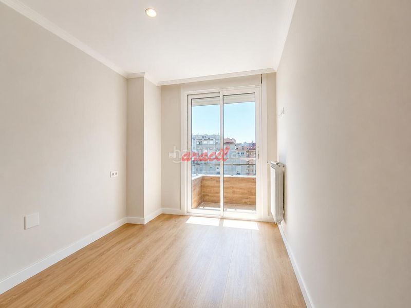 Foto 343c0266-dd3d-45a9-91d4-1bcd16980dd1. Apartment with heating parking in Centro Ourense