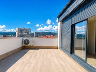 Duplex in Centro