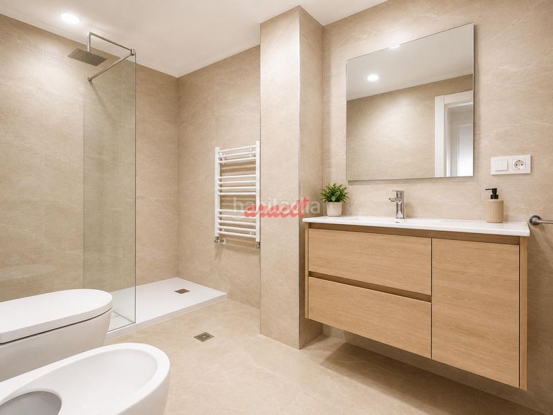 Foto f7b014ed-5ead-4a9e-afda-16c24a9a85cb. Dúplex en Centro Ourense