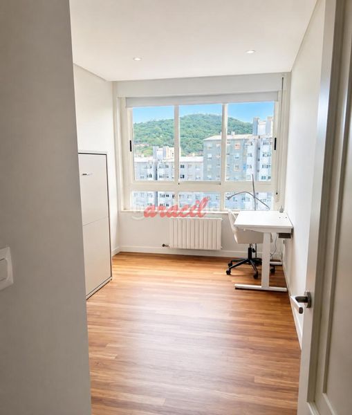 Foto 83a5fec5-75a3-4a2d-998a-c5012e33eb50. Apartament amb calefacció aparcament a San Rosendo Ourense