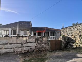 Casa a San Cibrao das Viñas