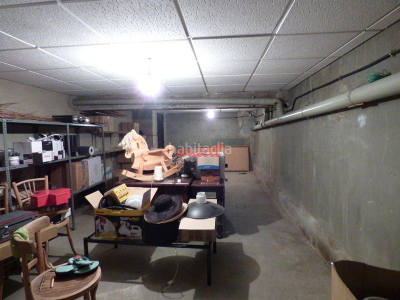 Foto 2ed05d2e-f9ac-4fe5-8530-5ce838c37565. Lloguer local comercial a Centro Ourense