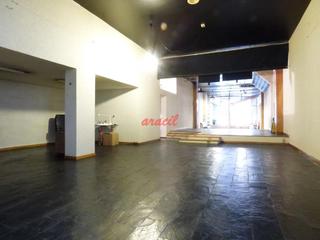 Affitto Locale commerciale in Centro