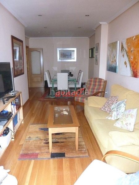 Foto 694f08fe-d197-4151-b7a1-2c0f015a1245. Appartement avec chauffage parking dans Centro Ourense