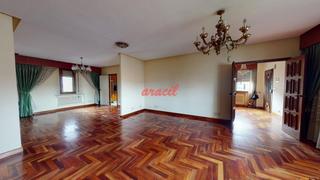 Piso en As Lagoas
