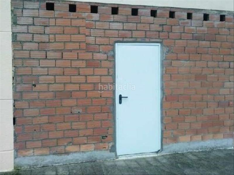 Foto d2d8a490-e166-450c-a3d2-405926174d6e. Local comercial  en obra en salgüeiriños en Santiago de Compostela