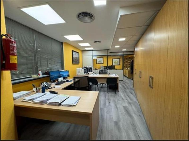 Foto a5c05e19-8fa2-43d6-a077-4b12399abd25. Location bureau dans Ensanche - Sar Santiago de Compostela