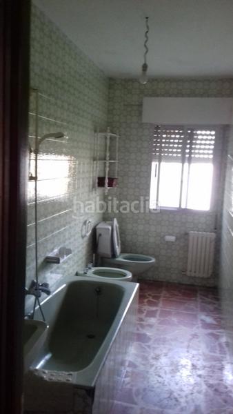 Foto aa8b80a6-66ea-47aa-953e-88f19df54cfa. Masía casa con terreno para reformar en meixonfrío en Santiago de Compostela