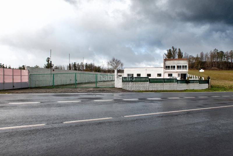 Foto e2cdd7f1-91b6-4e72-8a01-fd2c60e784f0. Terreno residenziale in Parroquias de Santiago Santiago de Compostela