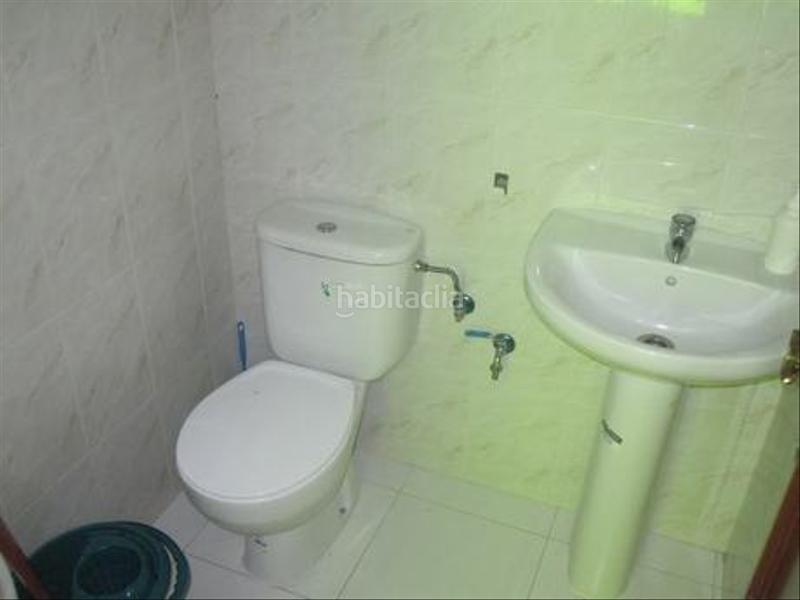 Foto a4358ee2-b7f4-4752-8e5b-d56ad09c0902. Local comercial  en bertamiráns en Ames