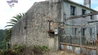 Masia a Parroquias de Santiago. Casa para reformar con terreno en marrozos