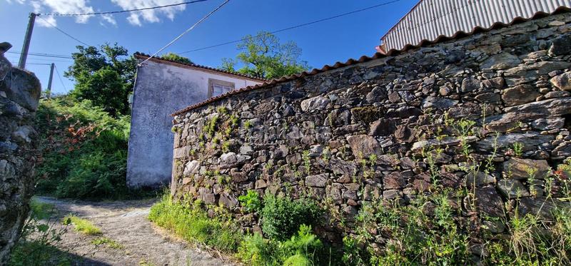 Foto ad316b3c-fbd2-4638-b917-93a349d55b12. Casa in Outes