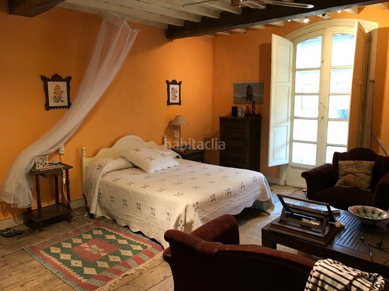 Foto 16ac15b4-abce-4dd1-9c41-25b78dd296b9. Masia amb piscina a Touro