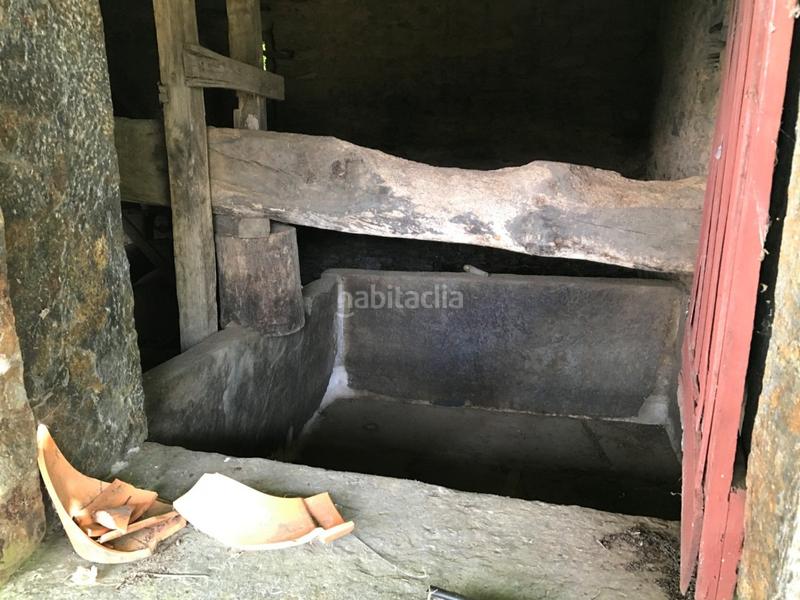 Foto 21fc1ad7-3dcd-449e-9841-b4da8b59d097. Masia amb piscina a Touro