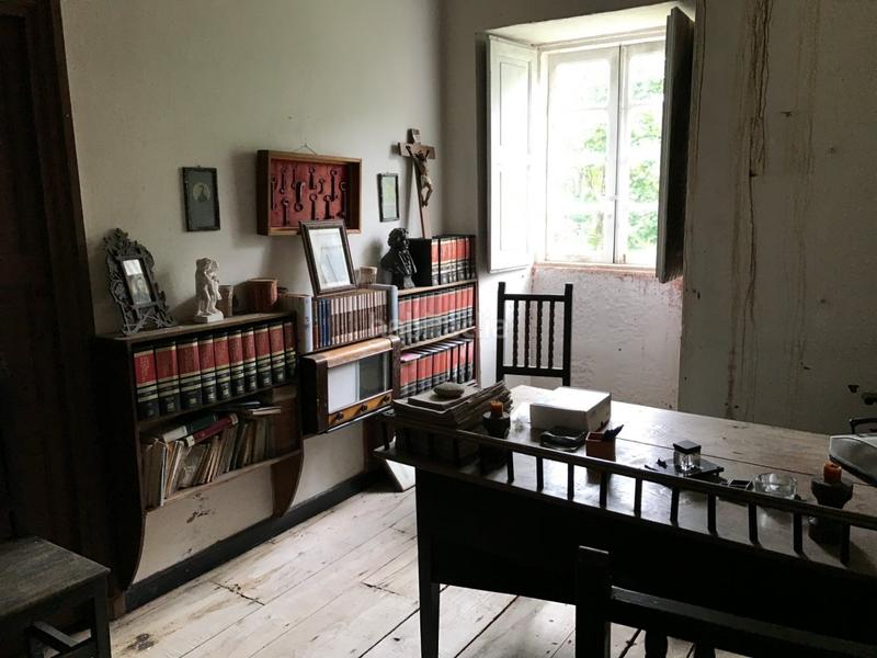 Foto 5bd9233b-5a19-4cfc-bbbd-09e7915d120b. Masia amb piscina a Touro