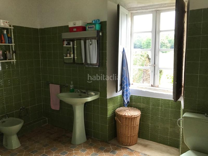 Foto 6fef7d20-0469-41aa-bec4-dc01593cc6f5. Masia amb piscina a Touro