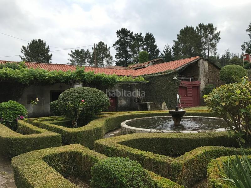 Foto 747641f1-4dea-4051-9472-28ffd923b3b7. Masia amb piscina a Touro