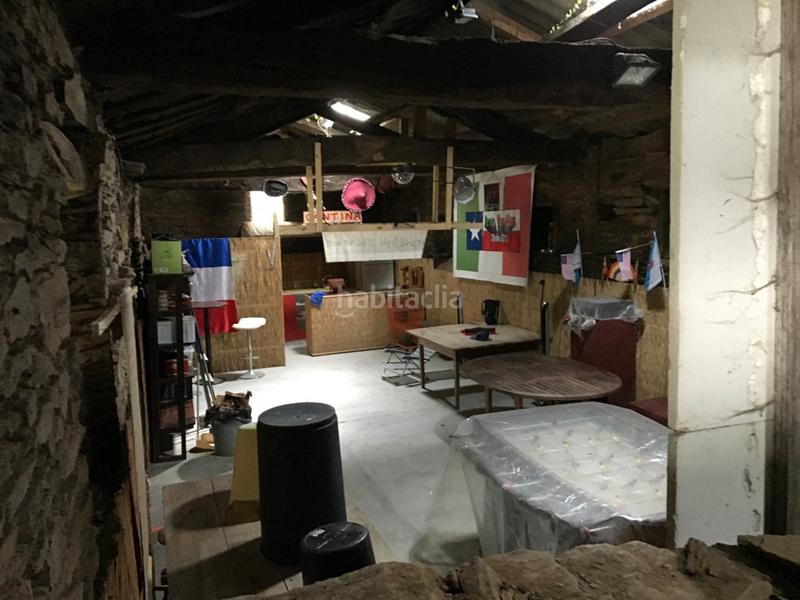 Foto 8f02d7aa-5197-45c4-8d26-6aeca33a9320. Masia amb piscina a Touro