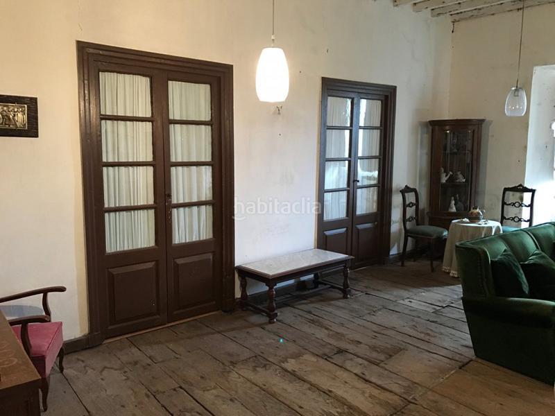 Foto cd2ceb53-d48e-4fda-afd1-a8cbd77c8dd5. Masia amb piscina a Touro