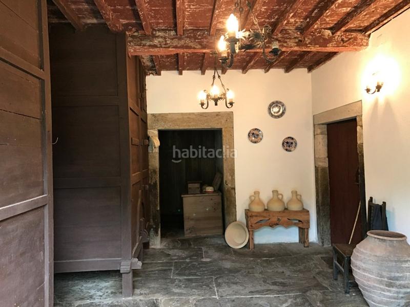 Foto d116ad0b-17fa-4378-b344-13f016e02068. Masia amb piscina a Touro