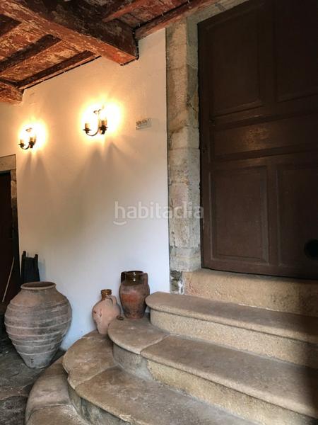 Foto ded037f8-0284-40fd-afff-0d9d5b98c757. Masia amb piscina a Touro