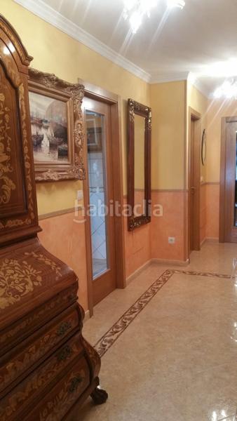 Foto 0a99a983-ca17-4d74-9d90-1a15ef732148. Casa bifamiliare con riscaldamento parcheggio in Parroquias de Santiago Santiago de Compostela