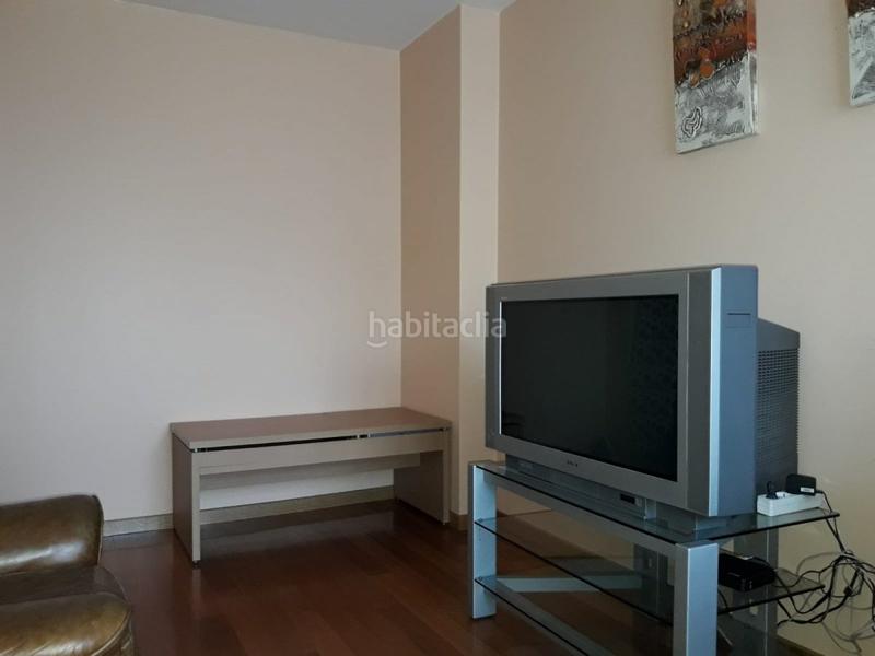 Foto 2db89839-607c-4cc3-b901-c87134d87132. Casa bifamiliare con riscaldamento parcheggio in Parroquias de Santiago Santiago de Compostela