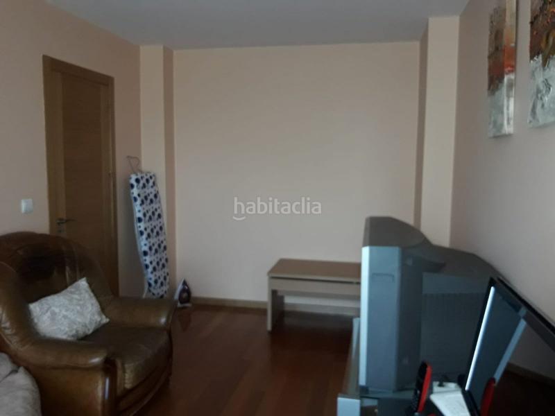 Foto 3e907393-0f66-42ce-87ab-c07cf47e2bc3. Casa bifamiliare con riscaldamento parcheggio in Parroquias de Santiago Santiago de Compostela