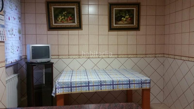 Foto 3edb2b6f-fd10-435f-971f-9f44102b8fb4. Casa bifamiliare con riscaldamento parcheggio in Parroquias de Santiago Santiago de Compostela