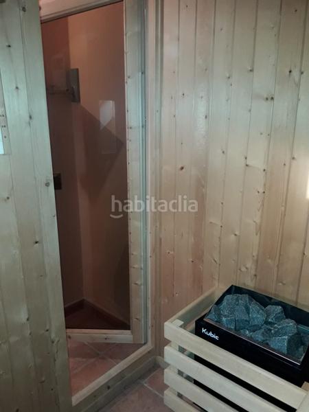 Foto 5732d7c0-97c3-419b-8c6d-0040c08ffc3d. Casa bifamiliare con riscaldamento parcheggio in Parroquias de Santiago Santiago de Compostela