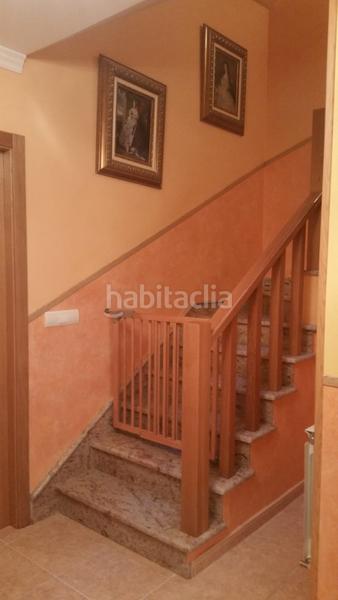 Foto 9f7af1fa-6c8d-4767-8316-1d4c072466da. Casa bifamiliare con riscaldamento parcheggio in Parroquias de Santiago Santiago de Compostela