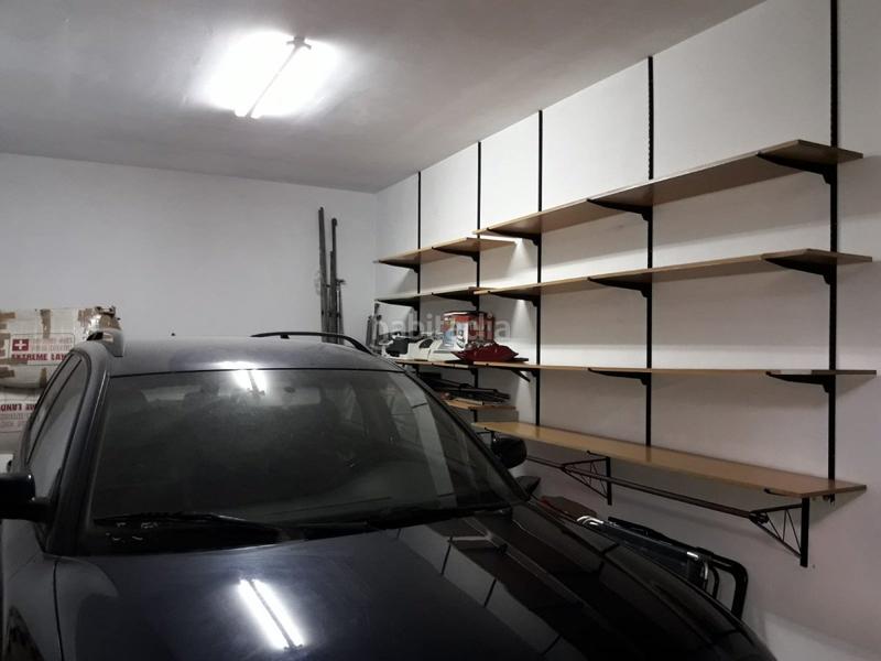 Foto c8a2e1cb-a559-43a9-a079-1be8ffd77aec. Casa bifamiliare con riscaldamento parcheggio in Parroquias de Santiago Santiago de Compostela