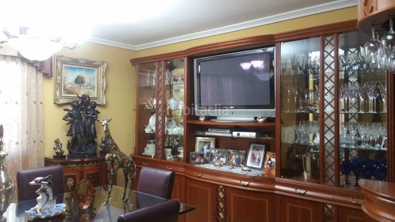 Foto fcb3fa0c-7b9a-4e90-ab5b-8ad15a80b8d2. Casa bifamiliare con riscaldamento parcheggio in Parroquias de Santiago Santiago de Compostela