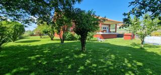Masia a Parroquias de Santiago. Casa en venta en el lugar de pardaces de 432 metros y 5 habitaci