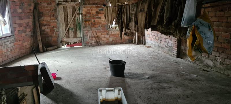 Foto 063afecc-b390-45e6-ab51-dad31ab70ab8. Casa con parcheggio in Outes