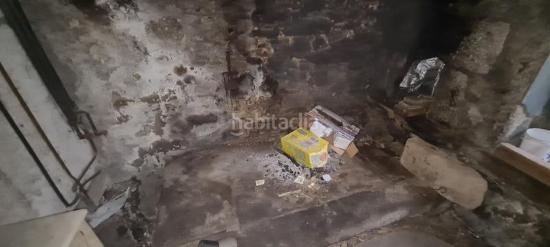 Foto 2f672b7a-c3c1-4f10-84b9-9c892dfd048b. Casa con parcheggio in Outes