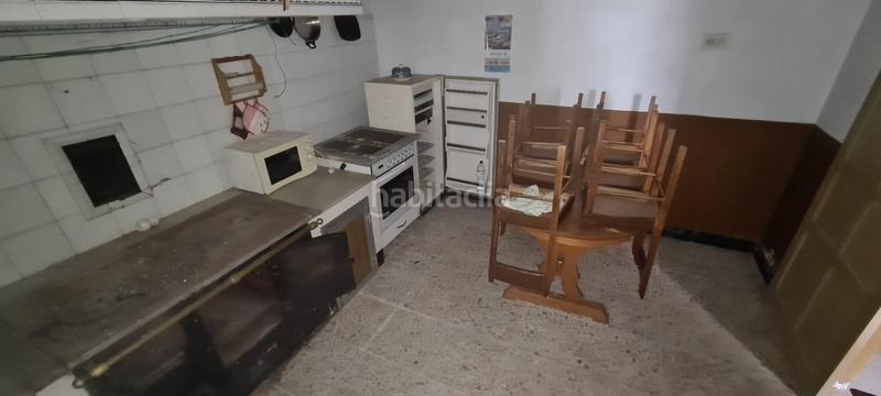 Foto 3a6bcc7b-87af-4bc3-8c58-916f7fdea26a. Casa con parcheggio in Outes