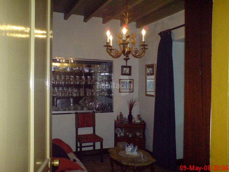 Foto 9680bd1c-8bd1-4ed7-ab11-eca779b54dc2. Casa con parcheggio in Outes