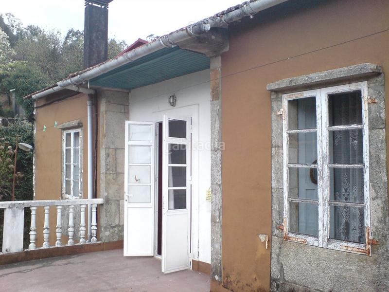 Foto 96bf7611-72a7-4b4c-907f-dd19880b1d3c. Casa con parcheggio in Outes