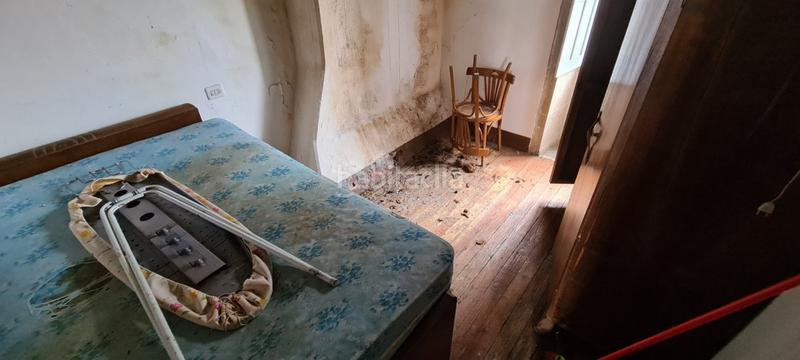 Foto ac4eabb2-4ee5-4924-8bed-8bf0505e4153. Casa con parcheggio in Outes