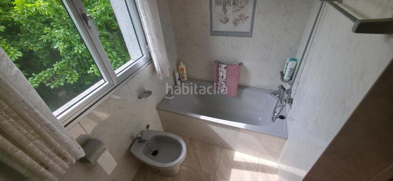 Foto e6d861b0-a415-44e2-b143-d58a78bf4293. Masia amb aparcament a Touro