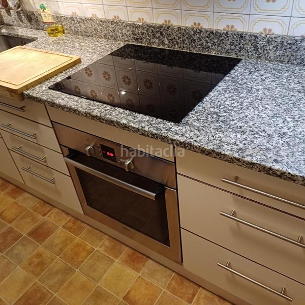 Foto cc49a641-2c7e-49f7-b57a-e9909159f4e1. Miete etagenwohnung mit heizung in Ensanche - Sar Santiago de Compostela