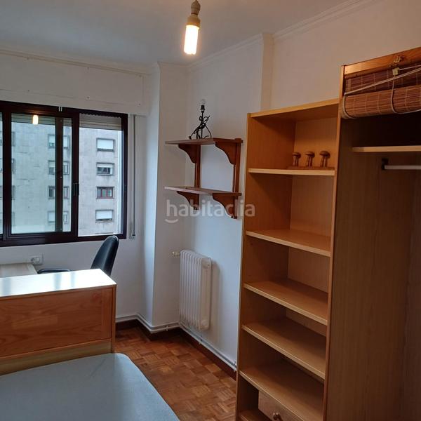 Foto cf52ca47-4190-4638-a657-e16eb7a90ae8. Miete etagenwohnung mit heizung in Ensanche - Sar Santiago de Compostela